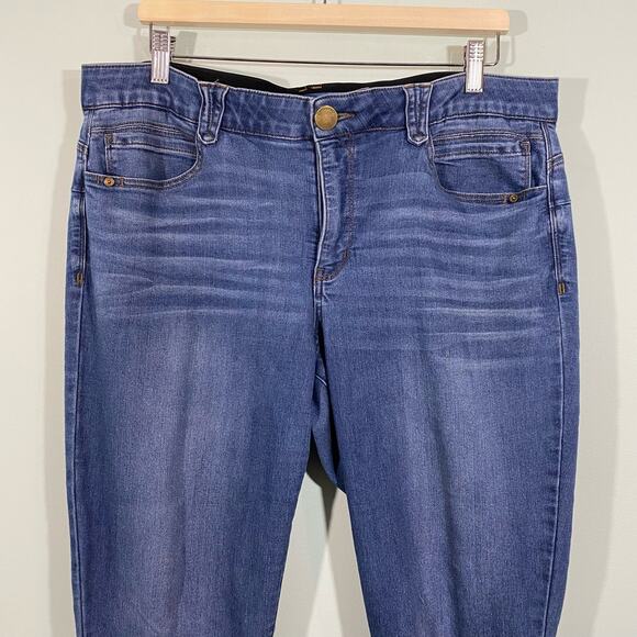 Democracy Women's Blue Medium Wash Ab-Solution Skinny Jeans Size 16 - Picture 2 of 7